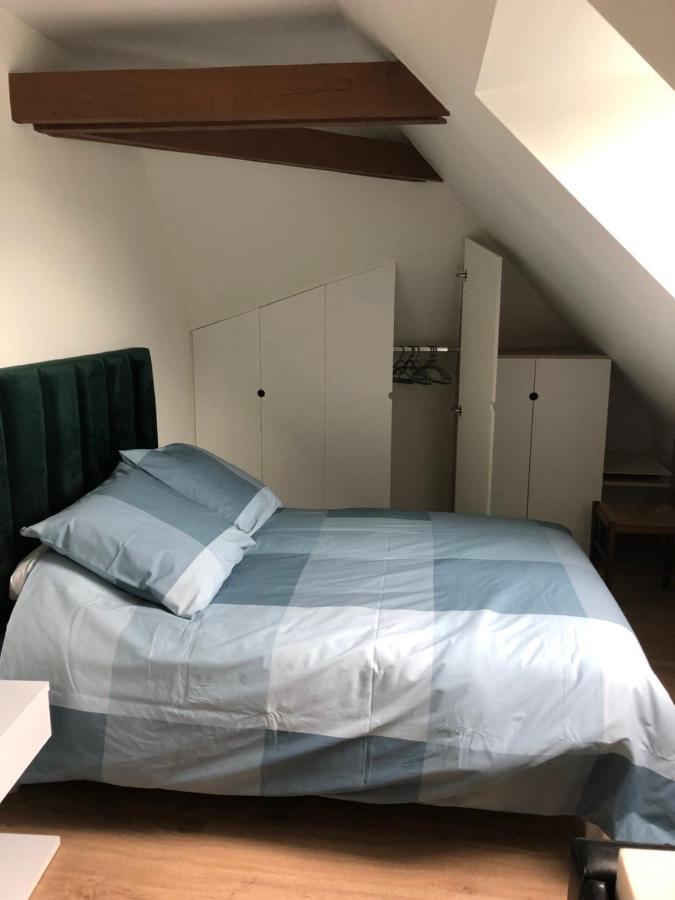 Residence Merlin Appart Des Druides Saint-Malon-sur-Mel Luaran gambar