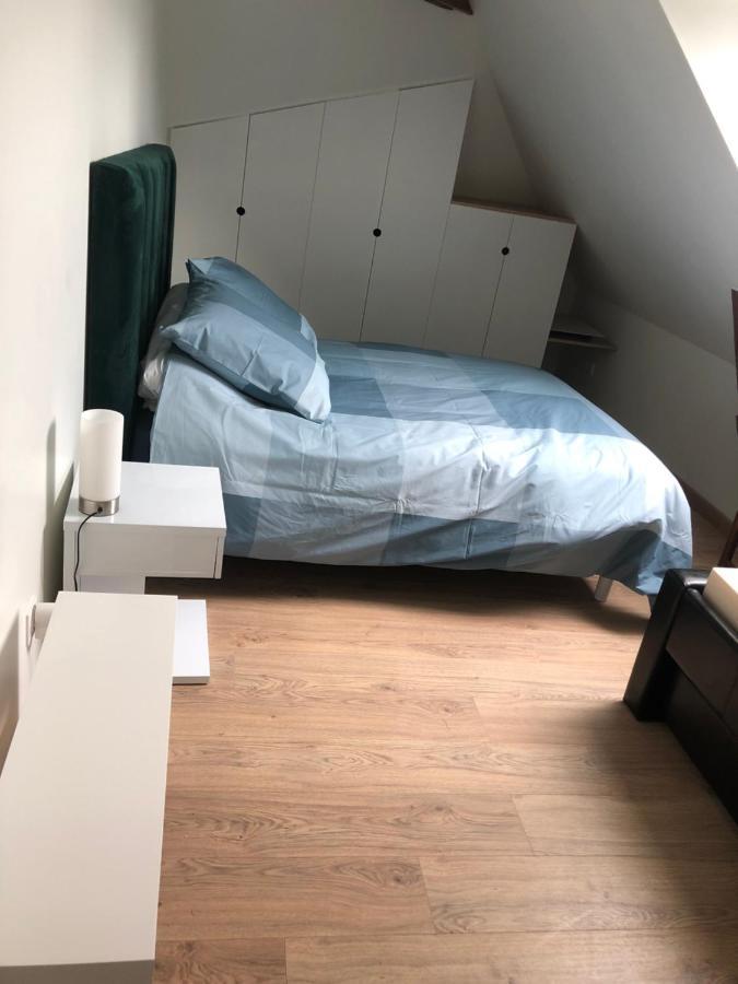 Residence Merlin Appart Des Druides Saint-Malon-sur-Mel Luaran gambar